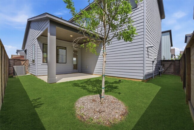 Building Photo - 3220 Loam Ln