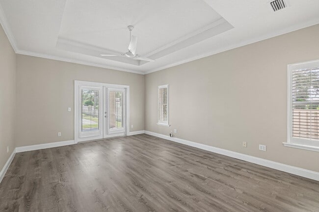 Building Photo - 113 Sea Garden Ct