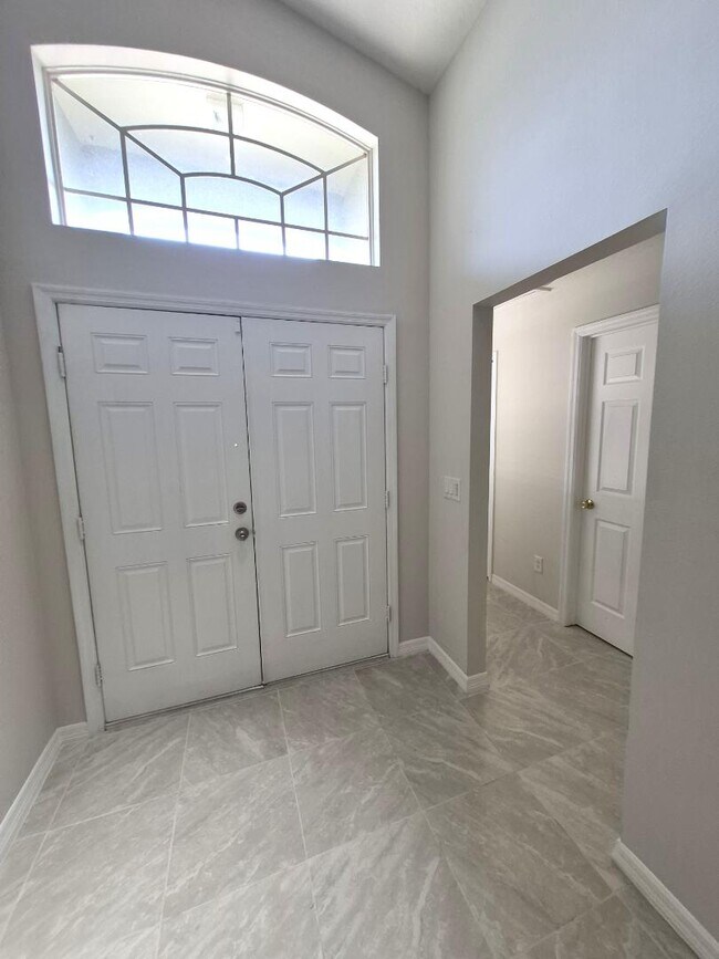 Building Photo - 2747 Eagle Canyon Dr S