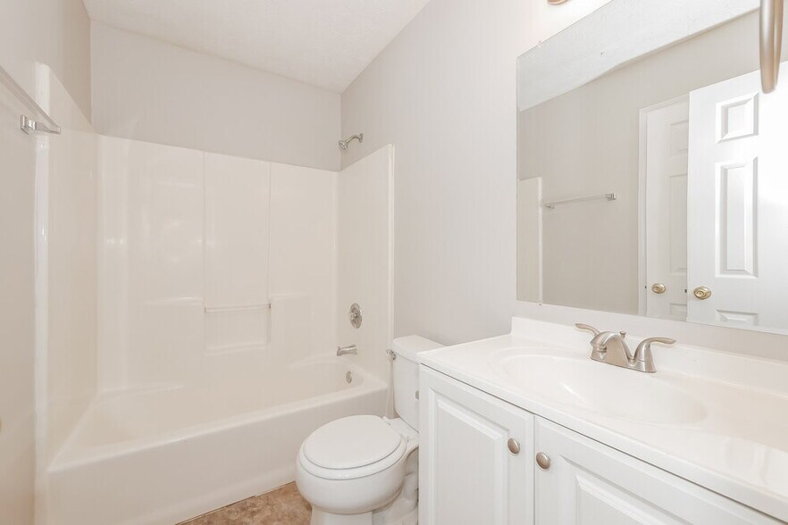 Building Photo - 10838 Starling Trail