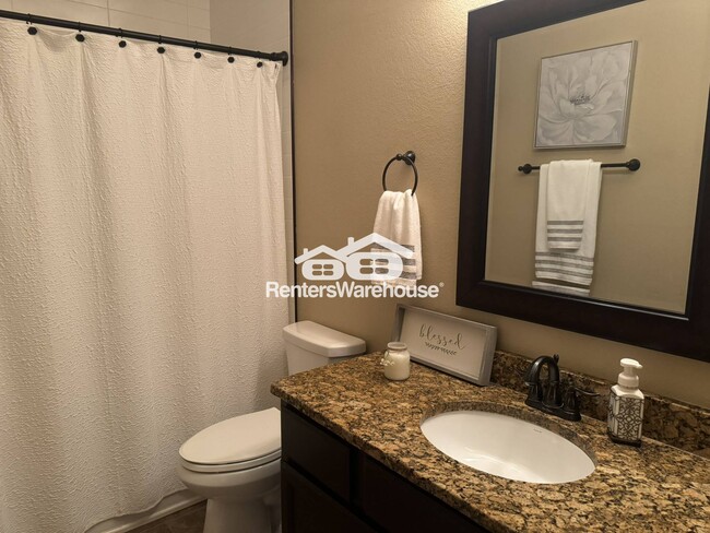 Building Photo - 3848 E Amberwood Dr