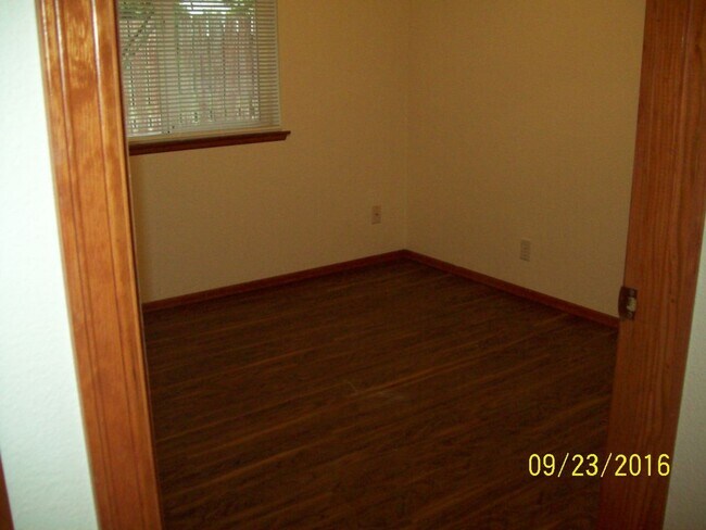 Building Photo - 2720 S Eleventh St