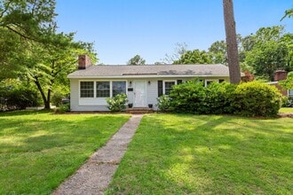 Building Photo - Charming Renovated 3-Bedroom Home in Riverside Near CNU & Mariner’s Museum