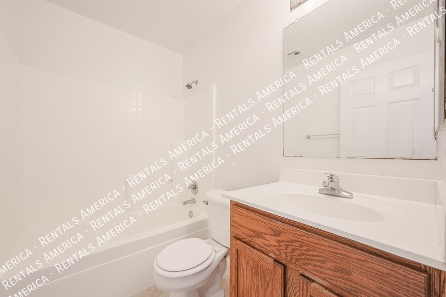 Building Photo - 2763 N 106th Ln