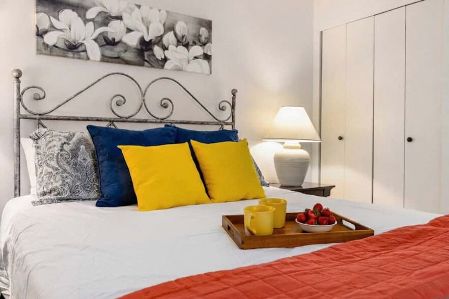 Building Photo - 246 Broken Lance Dr