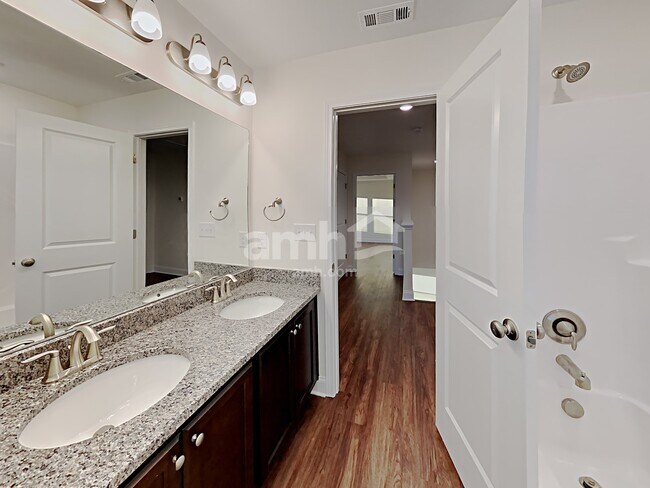 Building Photo - 4832 Chutney Dr