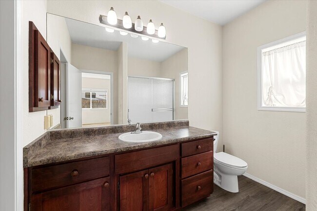 Building Photo - 2540 Bethany Ct