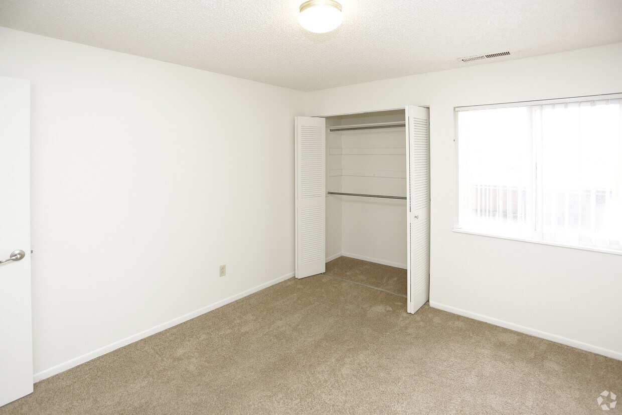 Greentree Village Apts Income Qualified Colorado Springs