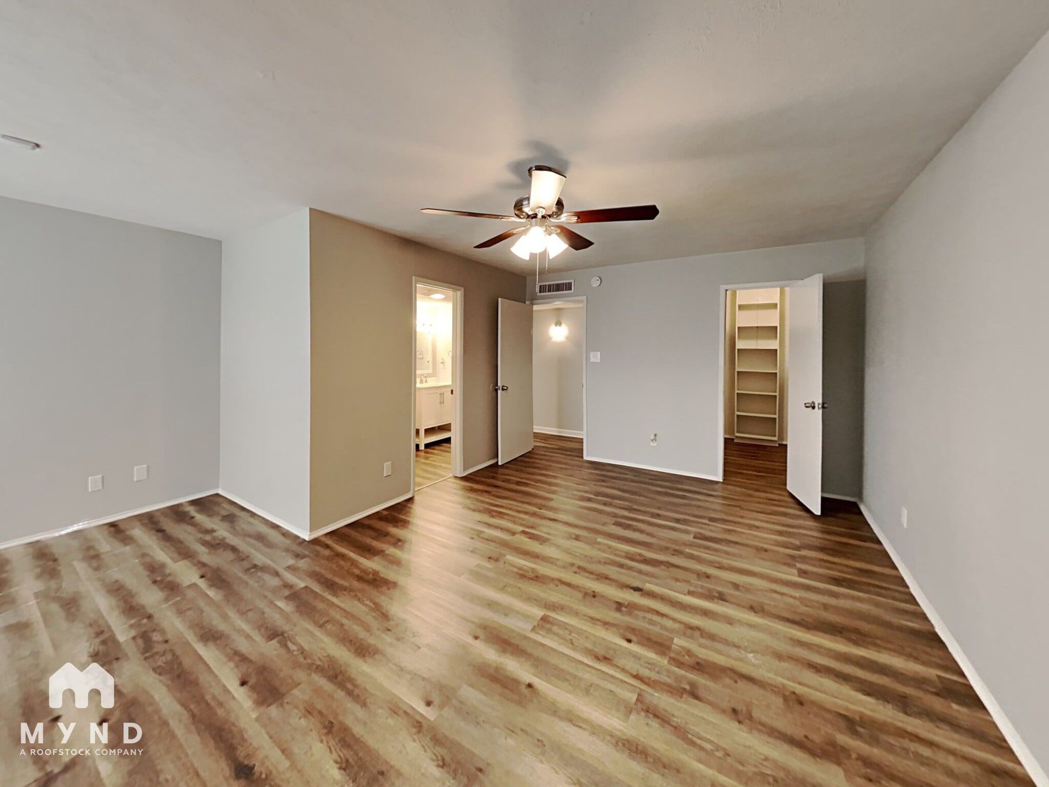 Building Photo - 3737 Longmeadow Way