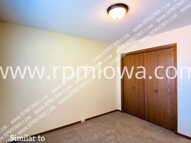 Building Photo - 1511 N Dakota Ave