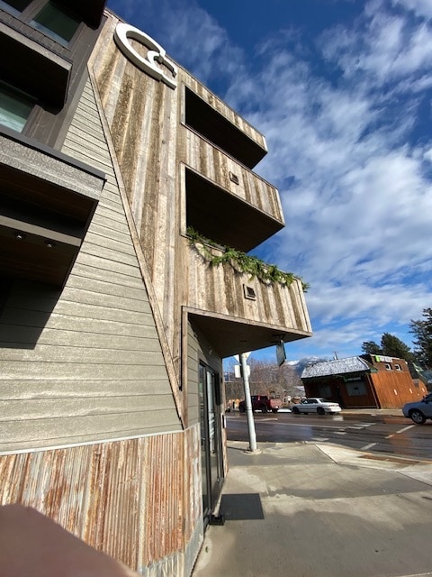 Building Photo - 638 Nucleus Ave