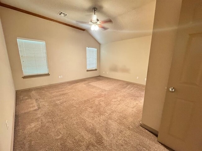 Building Photo - 1424 Teakwood Dr
