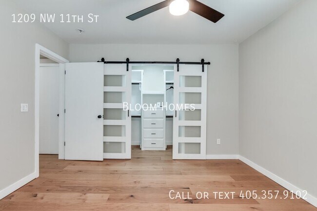 Building Photo - 1209 NW 11th St