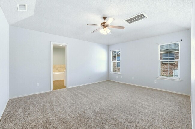 Building Photo - 6115 100th St