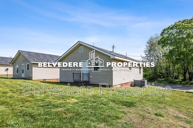 Building Photo - 110 S Raleigh St