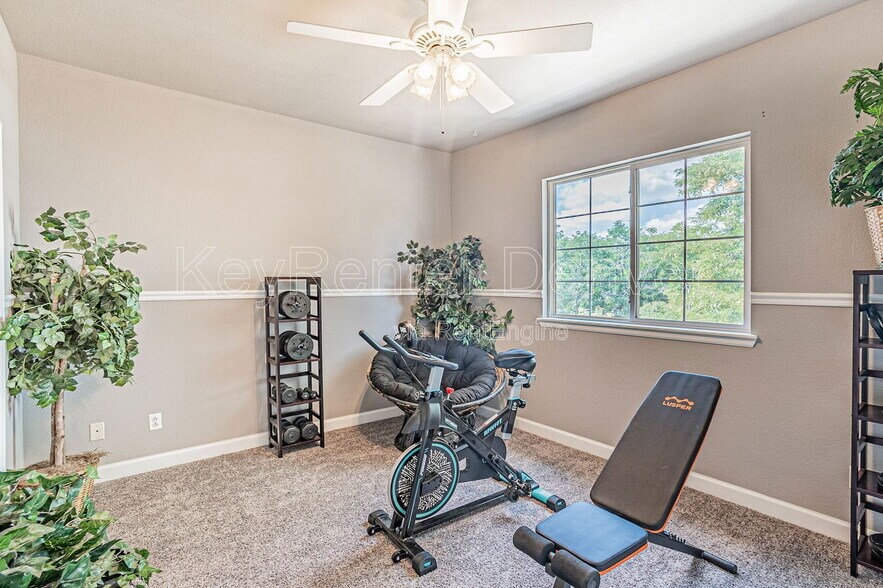 Building Photo - 8199 Welby Rd