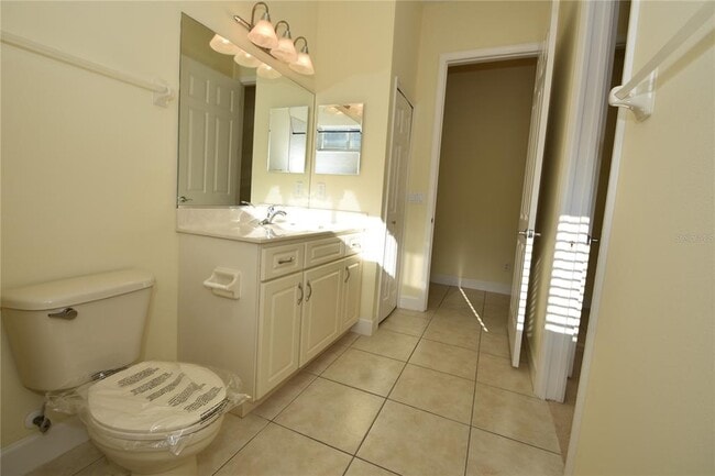 Building Photo - 17 Oasis Cir