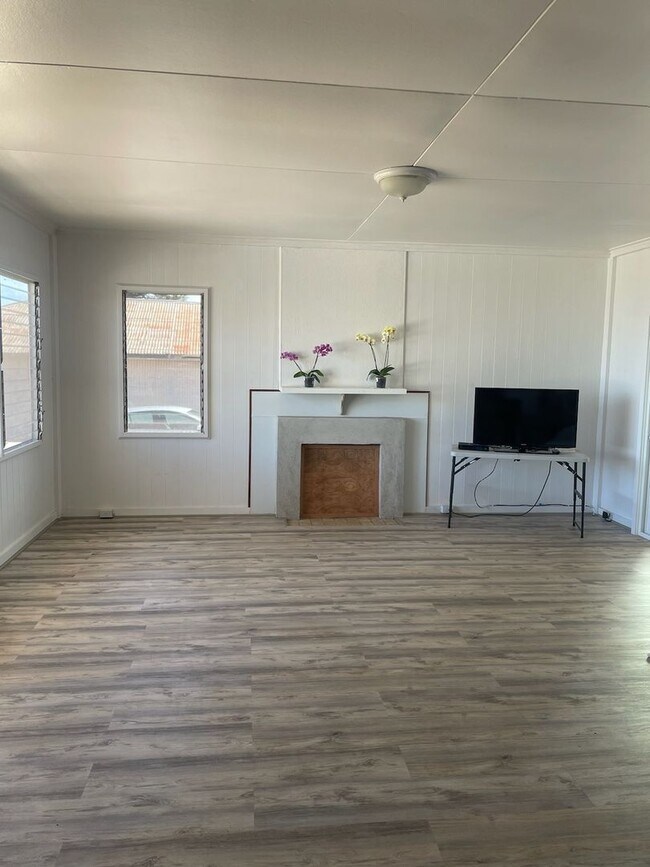 Building Photo - Gorgeous property on 1 plus acres in Kula