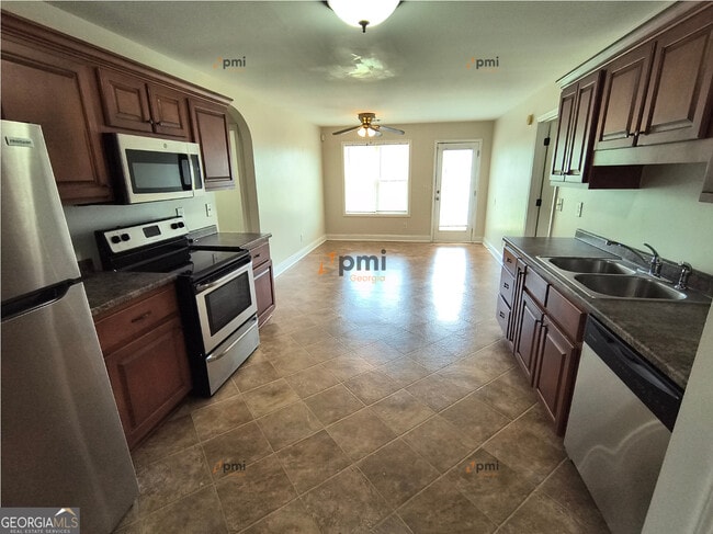 Building Photo - 206 Gayla Ct