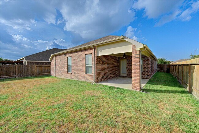 Building Photo - 6710 Trinity Trail Ln
