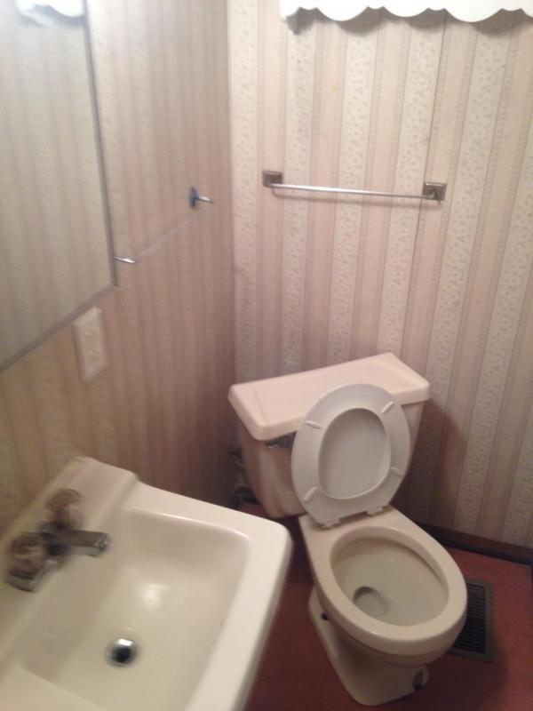 Building Photo - 308 S. Gramham Apt. 1