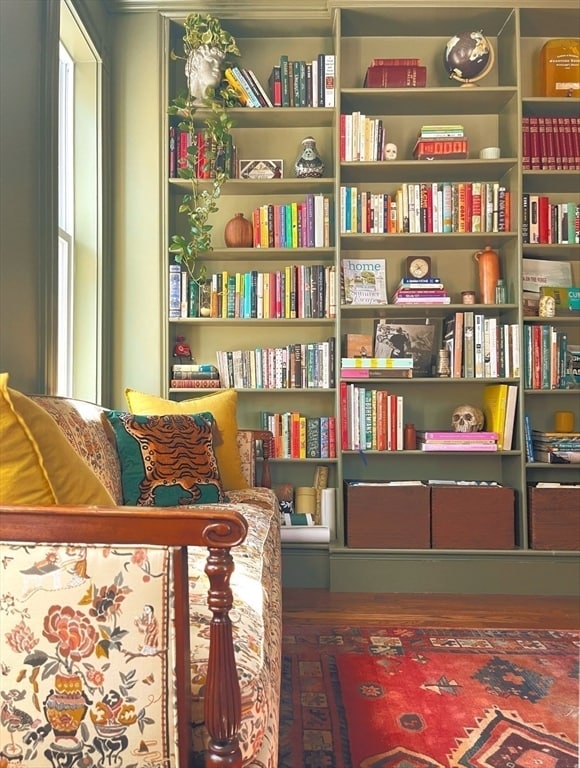 Building Photo - 198 Byron St