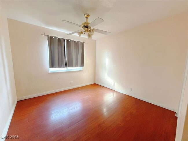 Building Photo - 6388 Mockingbird Ln