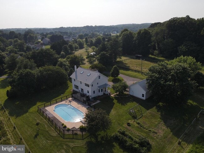 Building Photo - 137 Elk Ranch Park Rd