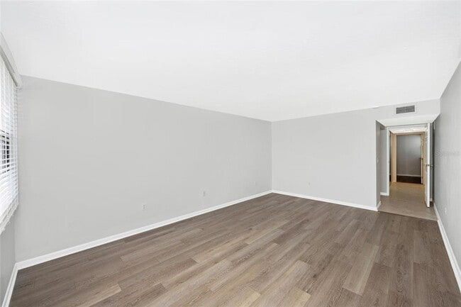 Building Photo - 5052 Marsh Field Rd