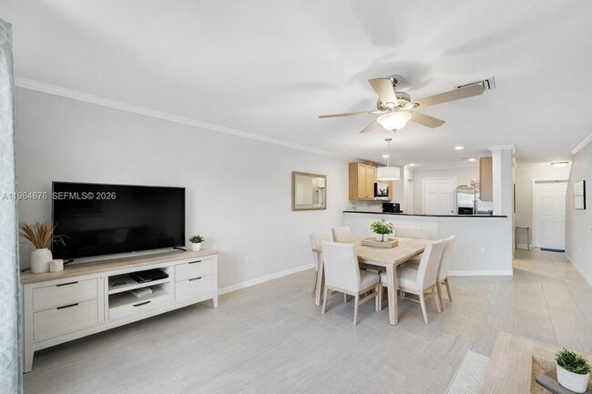 Building Photo - 9115 Chambers St