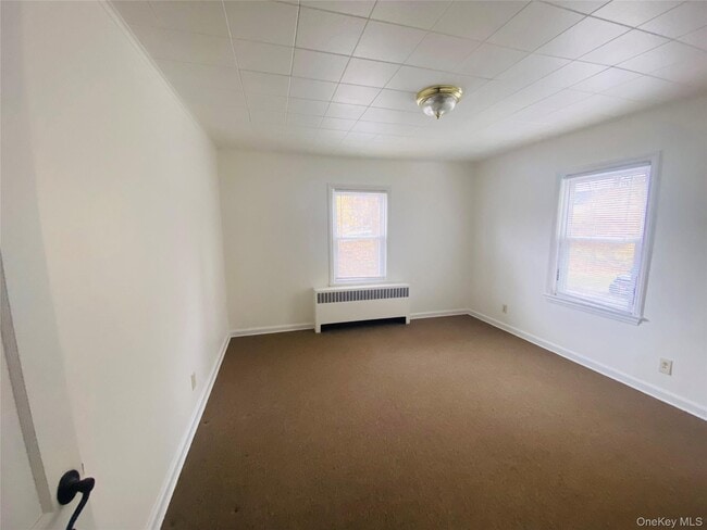 Building Photo - 5 Old State Rd