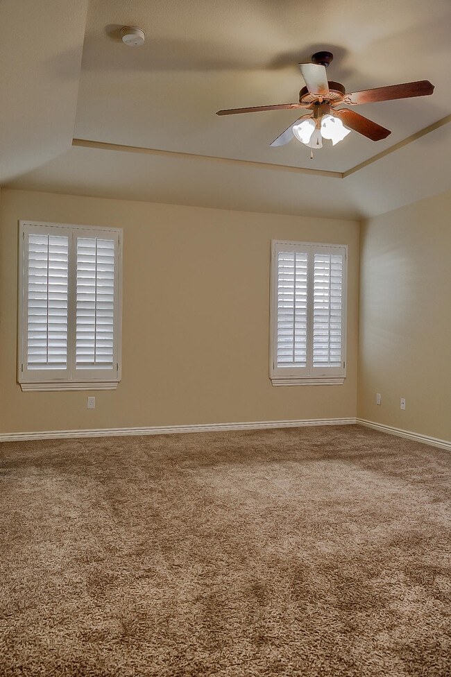 Building Photo - 12720 Tierra Aurora Dr