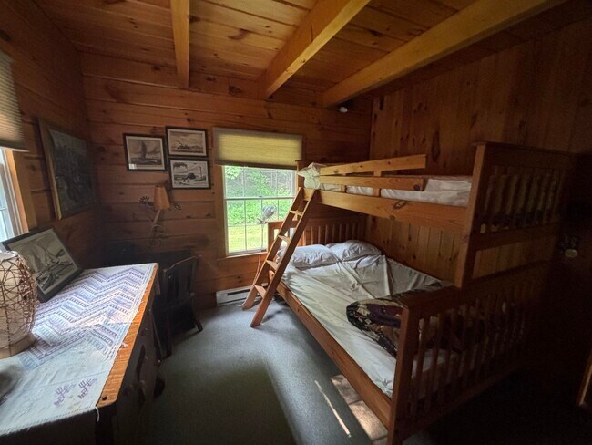 Building Photo - 37 Camp Ln