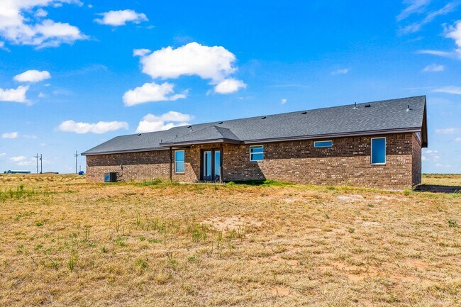Building Photo - 8536 E County Rd 5500