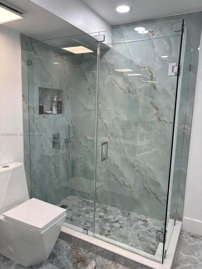 Building Photo - 506 NW 87th Ave