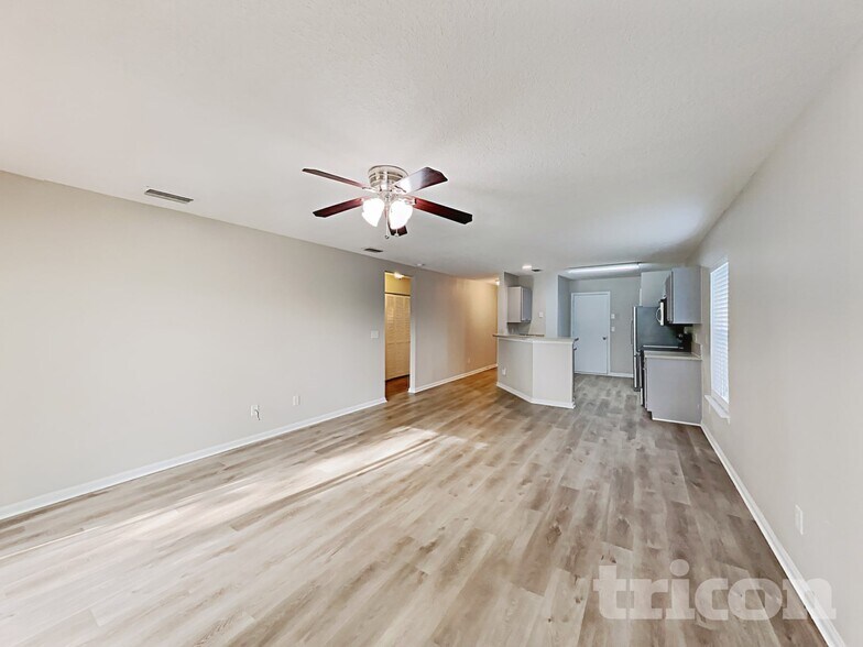 Building Photo - 137 Brays Island Ln