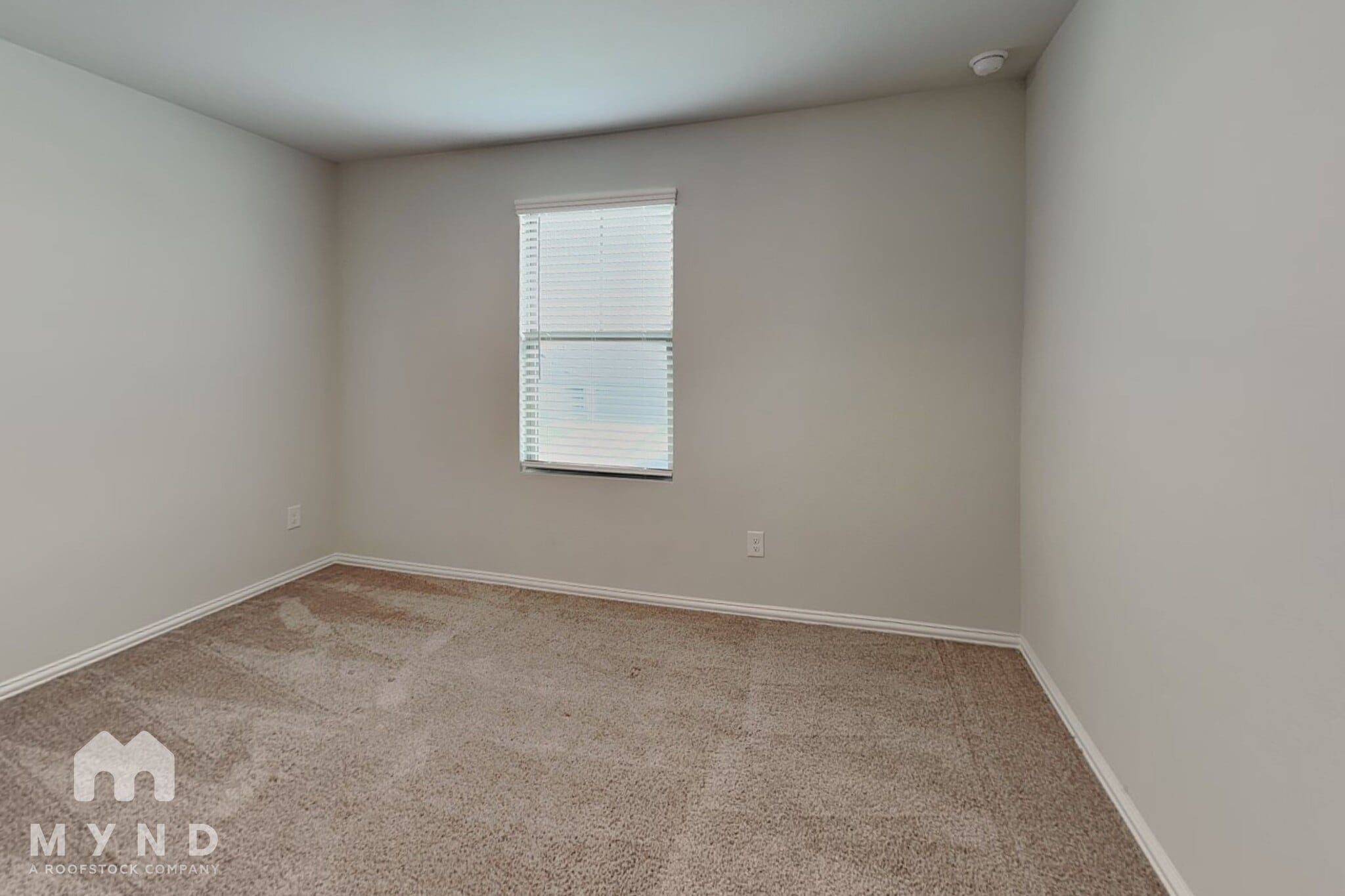 Building Photo - 545 Meadow Run Dr