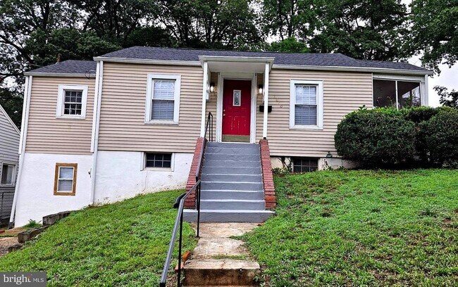 Building Photo - 6010 Reed St