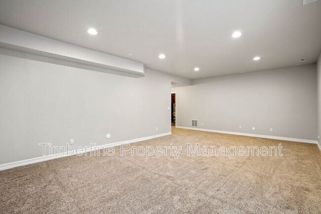 Building Photo - 10056 Edgemont Ranch Ln