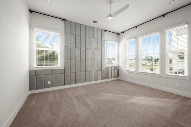 Building Photo - 5434 Wheatley St