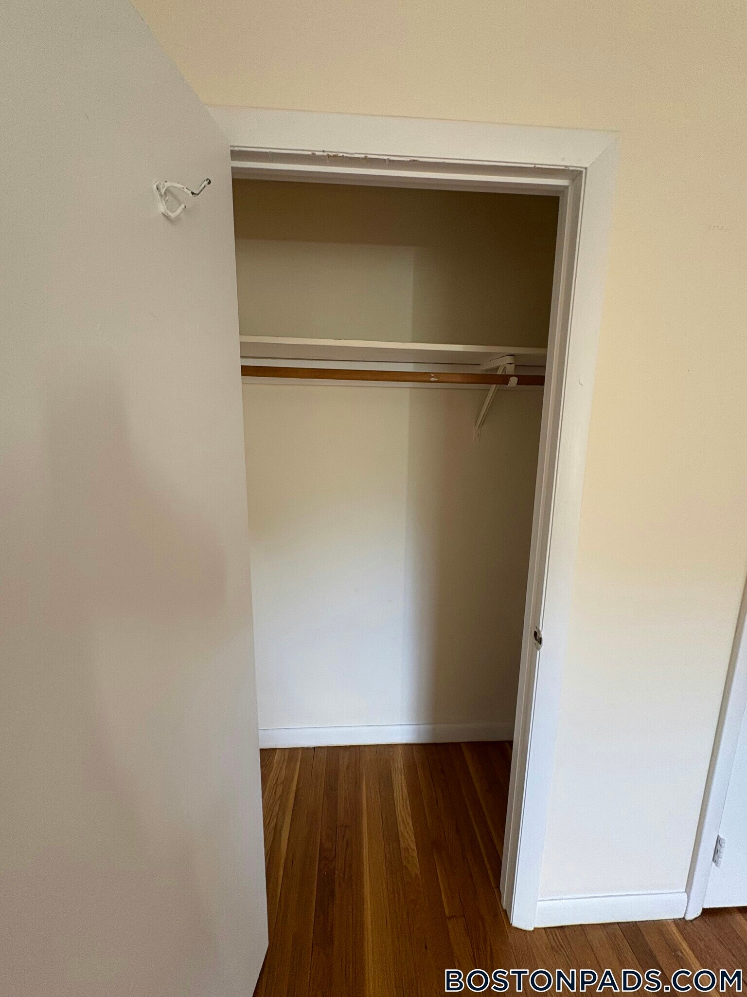 Building Photo - 66 Homer Ave