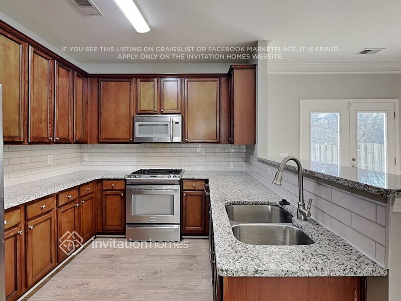 Building Photo - 3601 Darcy Ct