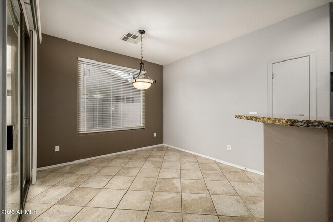 Building Photo - 1991 E Browning Pl