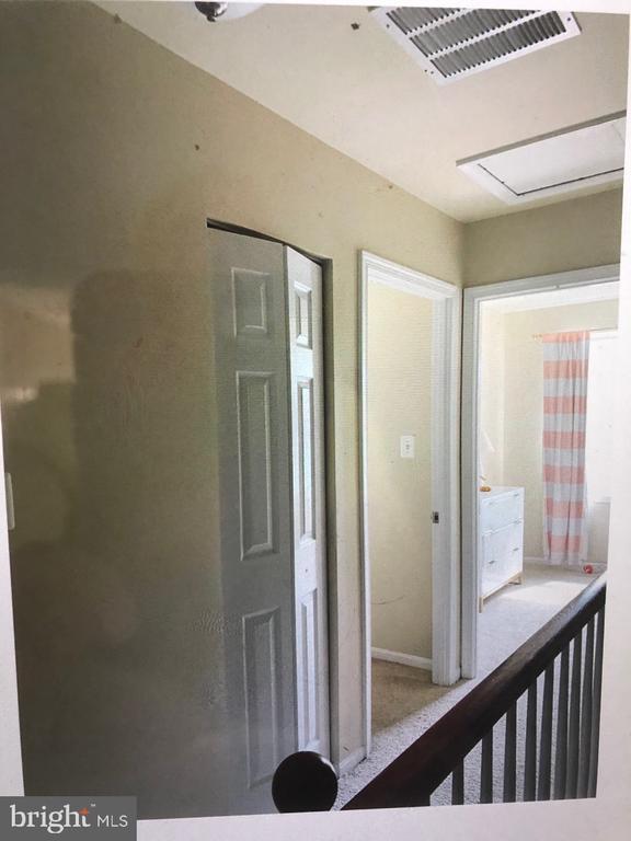 Building Photo - 9881 High Water Ct