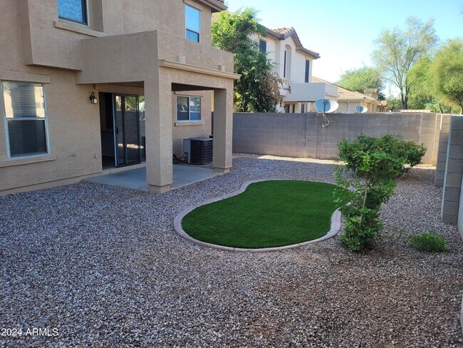 Building Photo - 3683 E Constitution Dr