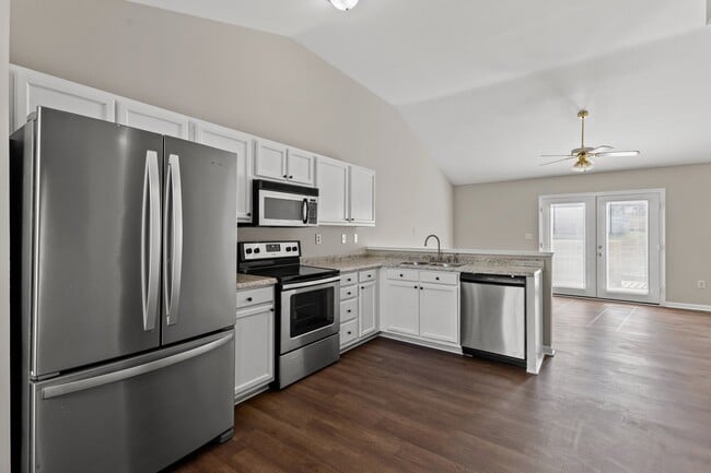 Building Photo - 412 John Sutherland Dr
