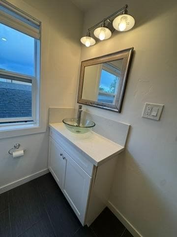 Building Photo - 435 Main St