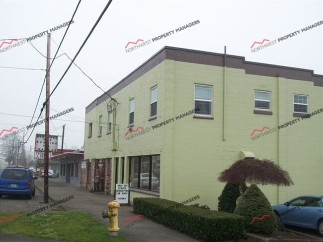Building Photo - r174a