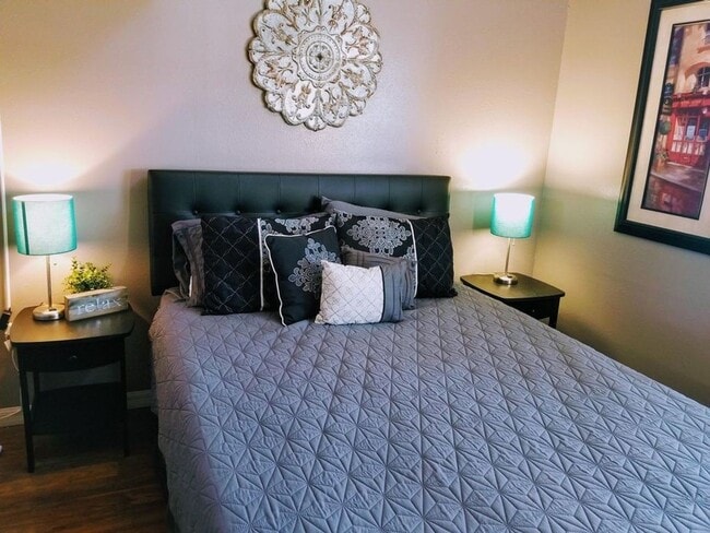 Building Photo - Furnished 2 Bedroom 2 Bath Apartment in Branson MO