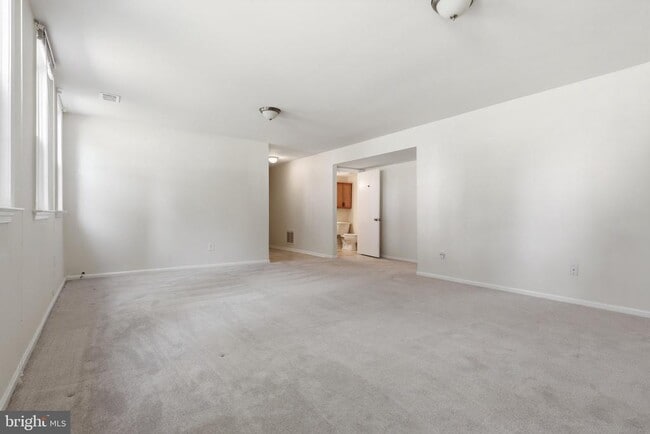 Building Photo - 8747 Arley Dr